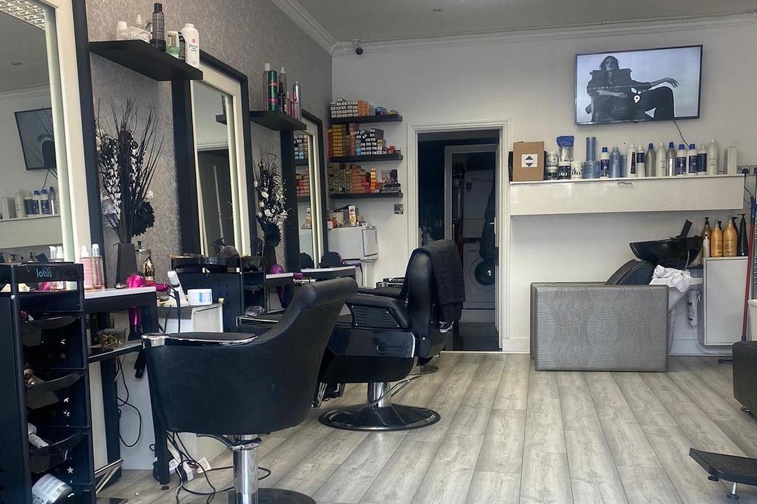 Noire Beauty Studio Hendon, Hendon Central, London