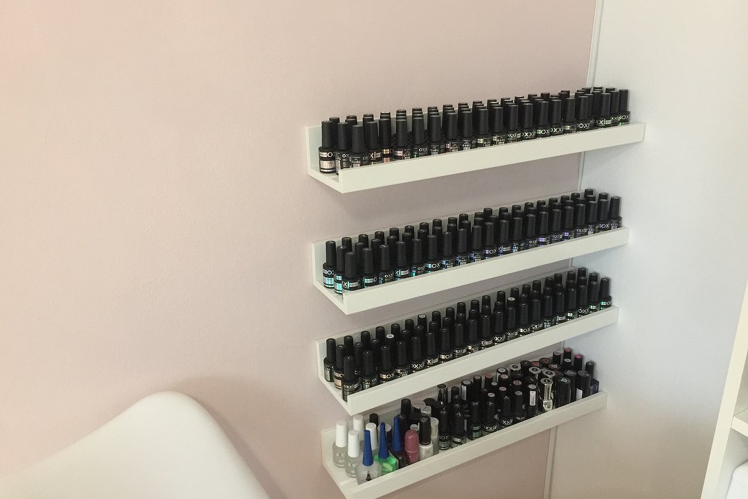Nailsbysofi, El Bon Pastor, Barcelona