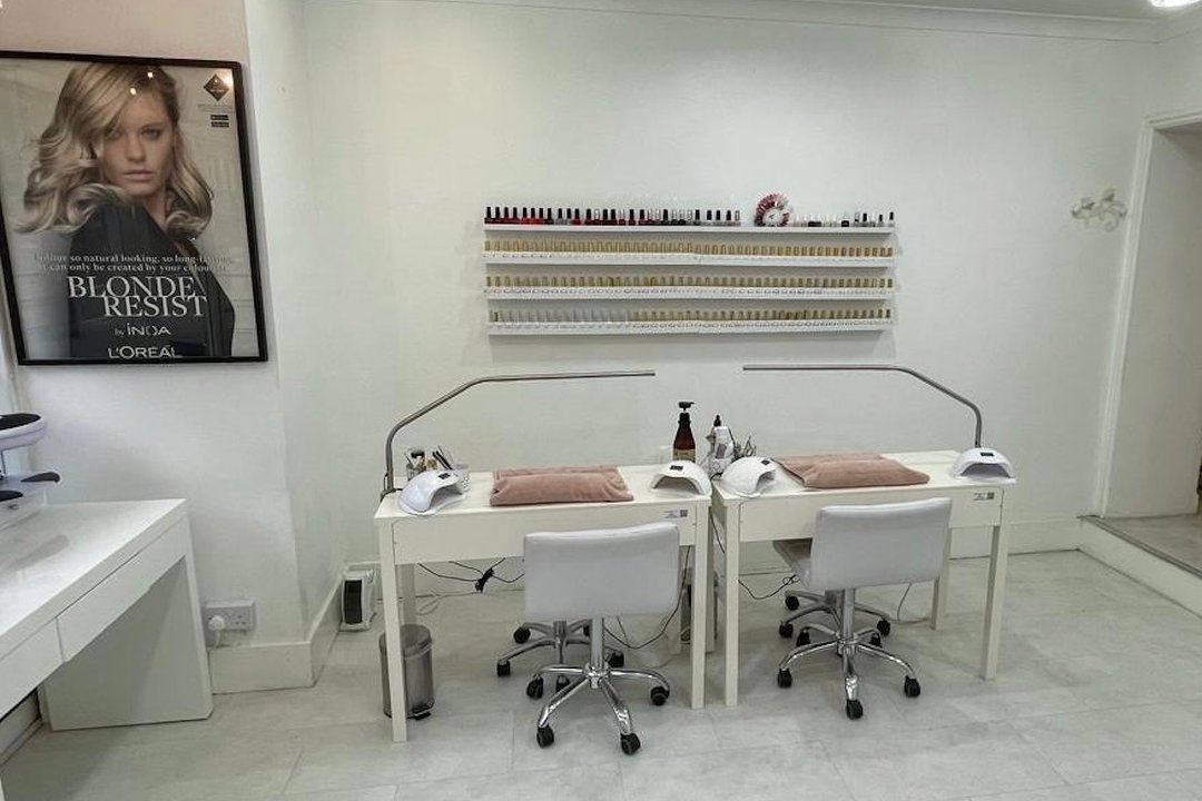 The Cut Studio (Nails), Newington, London