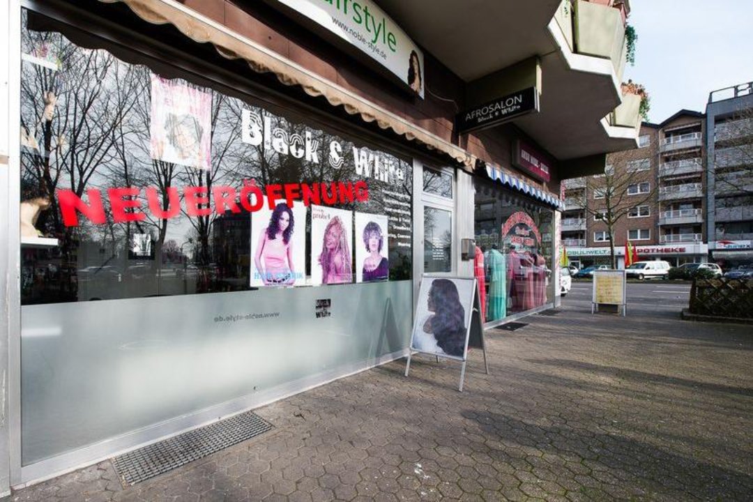 Black & White Hairstyle - Frankfurter Straße, Ostheim, Köln