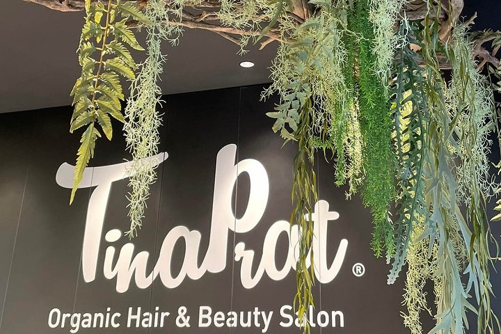 Tina Prat Organic Hair & Beauty Salon - Coiffure Centre deTerrassa - Photo de galerie - OneBooking