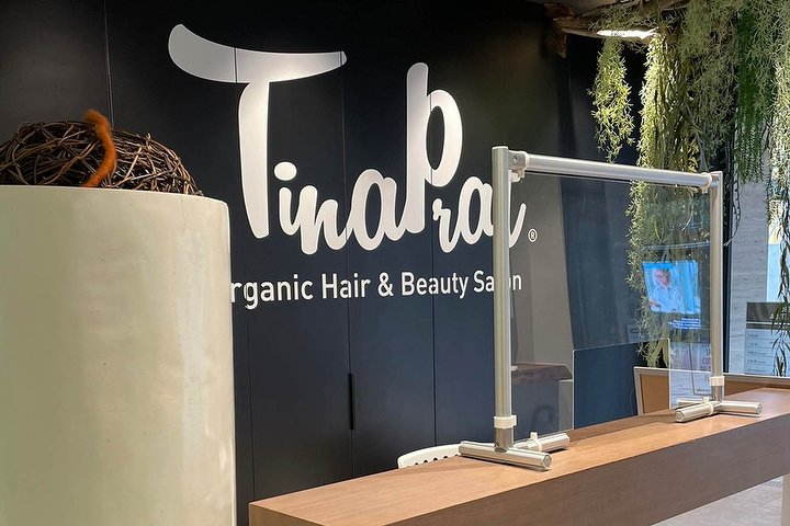 Tina Prat Organic Hair & Beauty Salon - Coiffure Centre deTerrassa - Photo de galerie - OneBooking