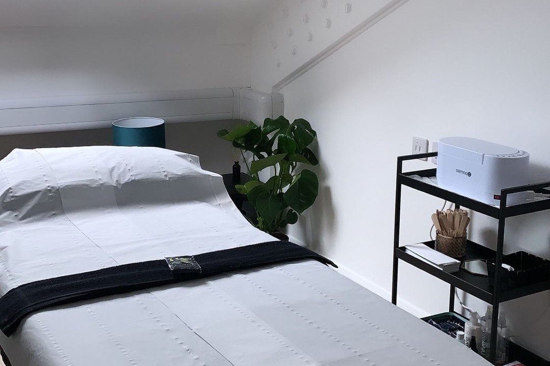 Zena Beauty, West Barnes, London