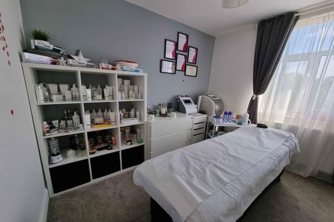 Mistique, Braintree, Essex