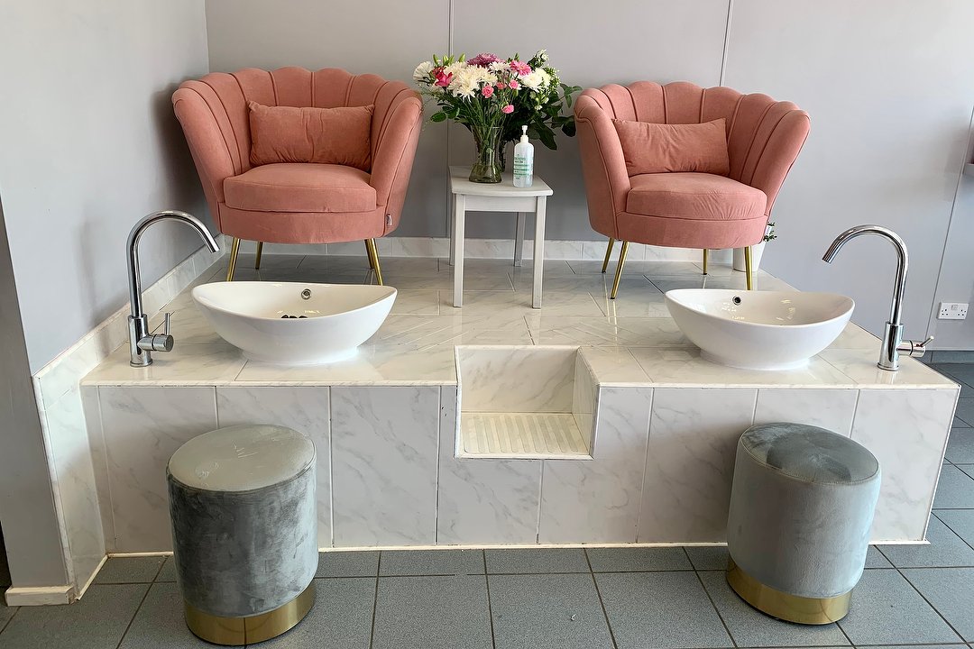 Sparkle Beauty, Hair & Tanning, Orpington, London