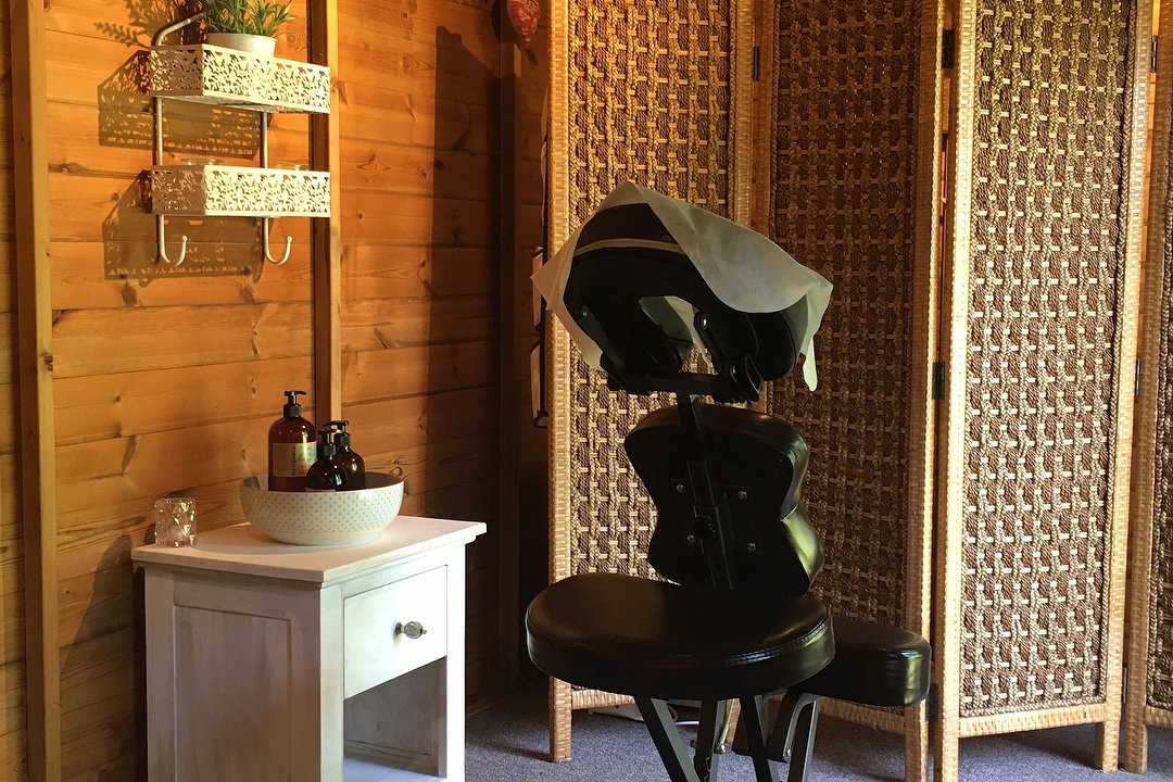 Flower Power Therapy Cabin, Henley-in-Arden, Warwickshire