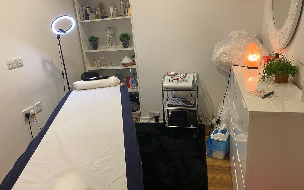 Hot stone massages in Kent Treatwell