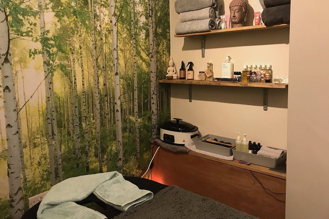 Jade's Holistics, Radcliffe, Bury