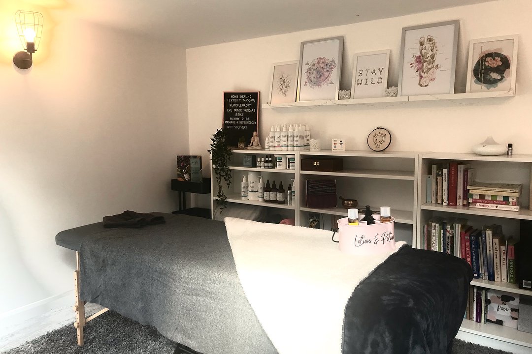 Joanne Redmayne Womens Wellbeing Practitioner, Bury
