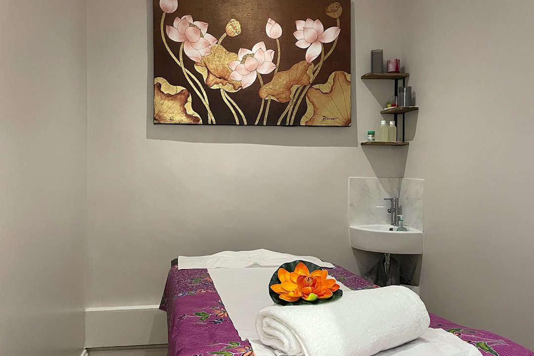 Arunothai massage, West Kensington, London