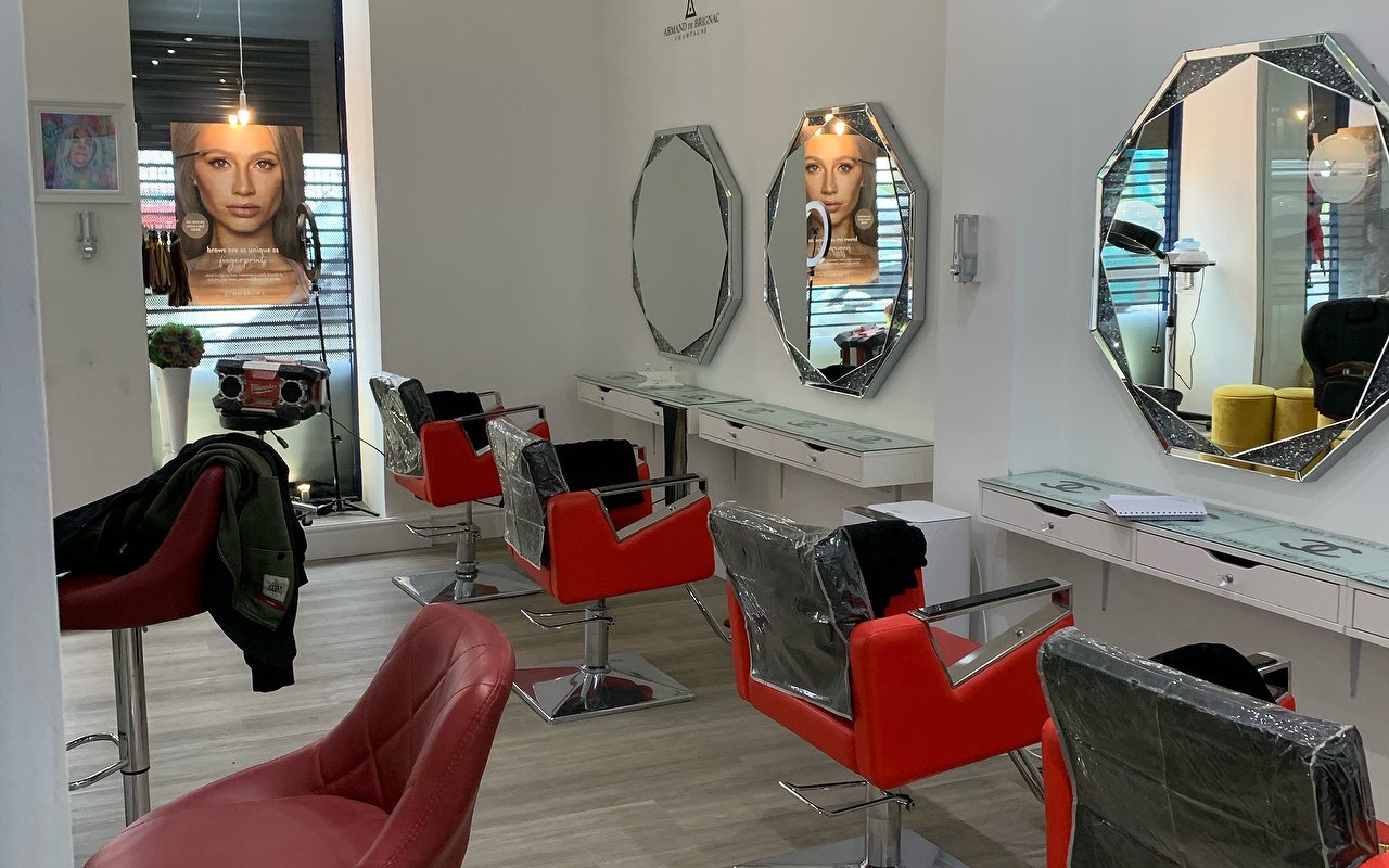 Hairdressers and Hair Salons near Dennistoun, Glasgow Treatwell