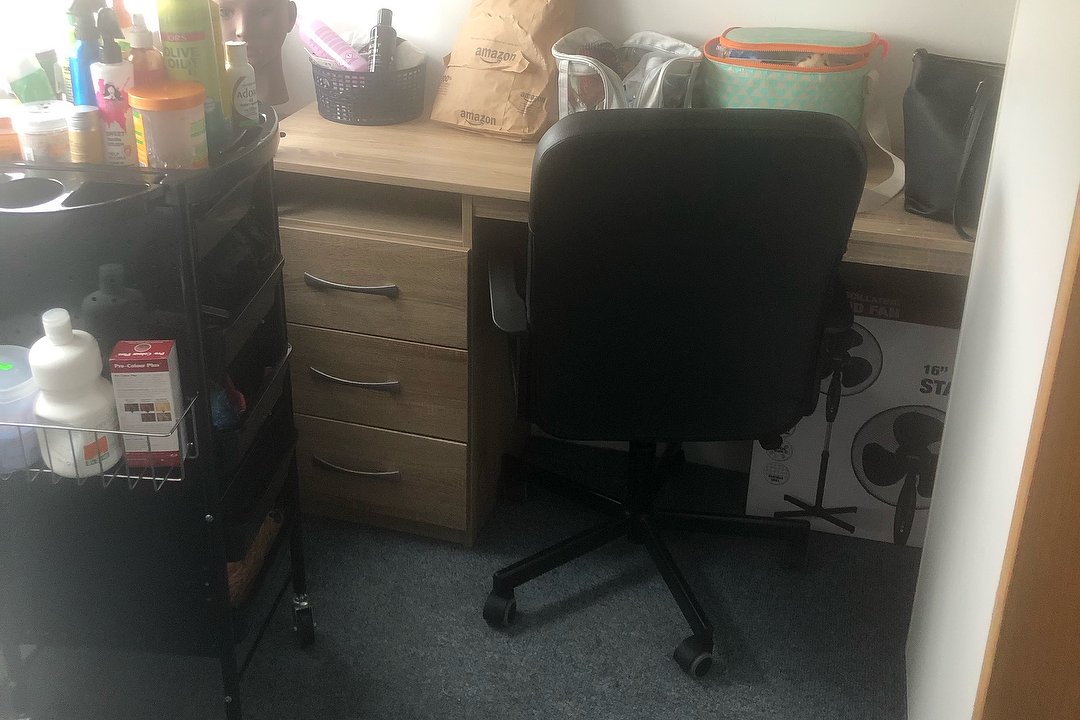Mkhairstyles - Home Service, Leicester