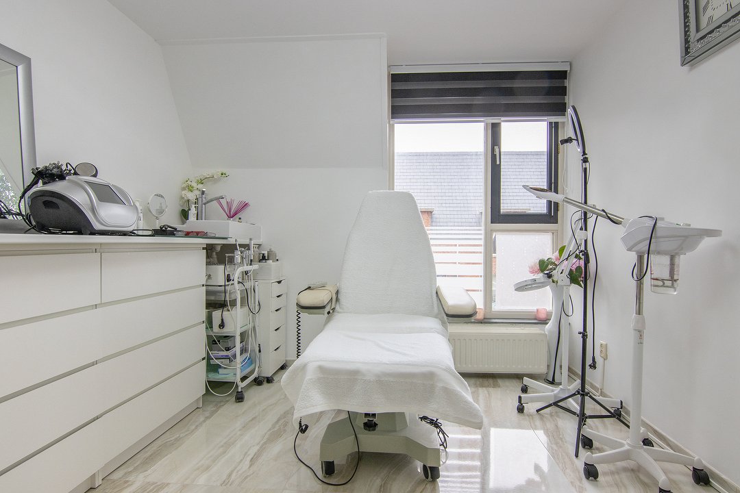 Dina Laser Beauty, Ypenburg, The Hague