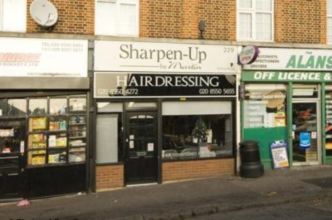 Sharpen Up, Loughton, Essex