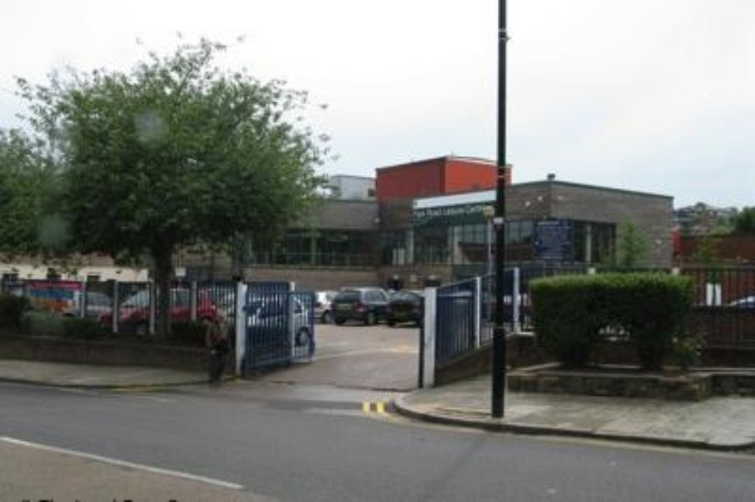 Park Road Leisure Centre, Crouch End, London