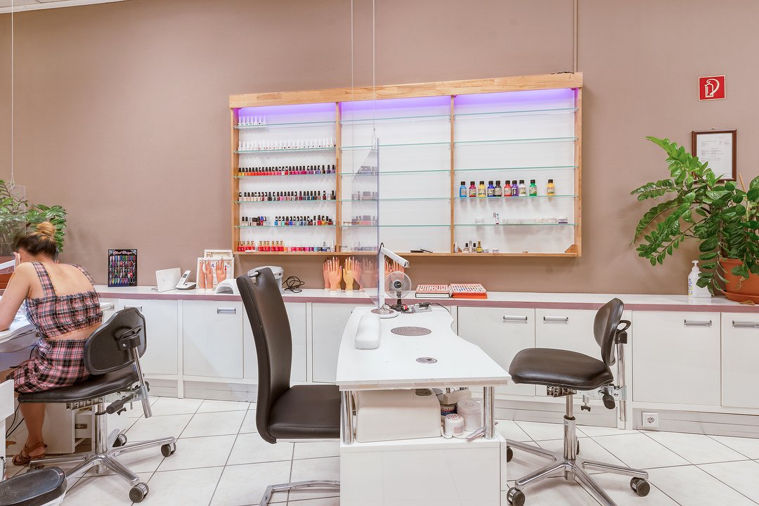 KM Nails Berlin, Hellersdorf, Berlin