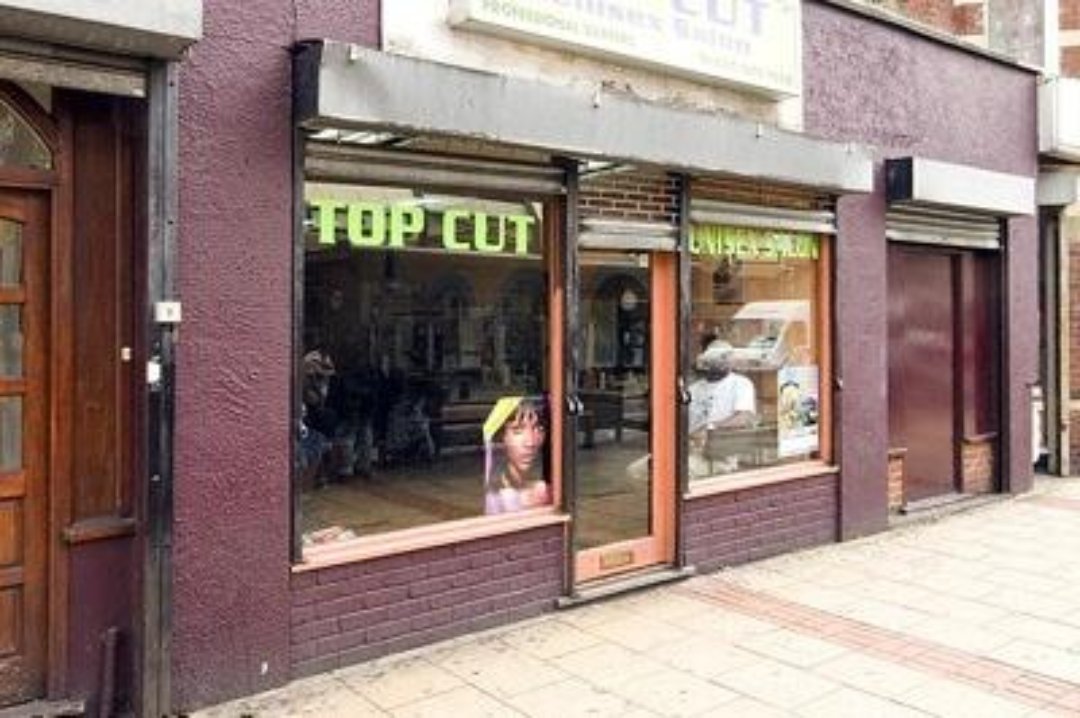 Top Cut Unisex Salon, Loughton, Essex
