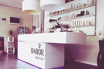 Beauty Lounge Babor