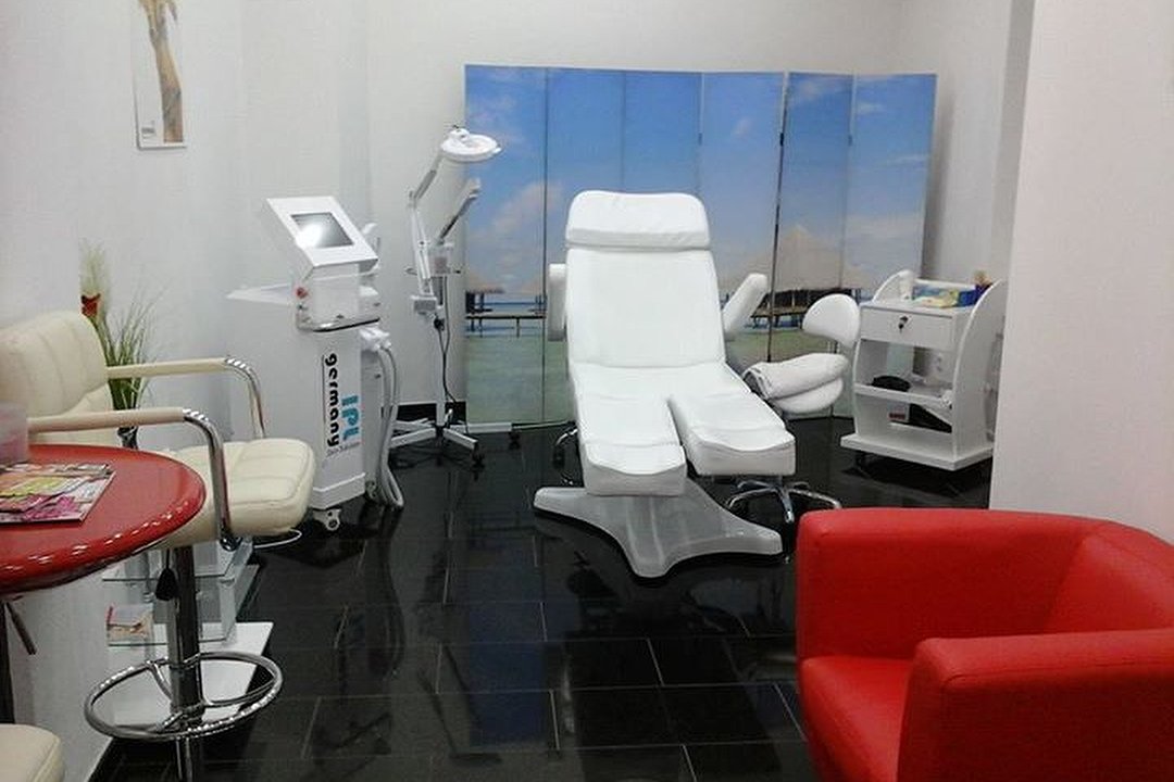 Permanent Solution - Alt, Weststadt, Karlsruhe