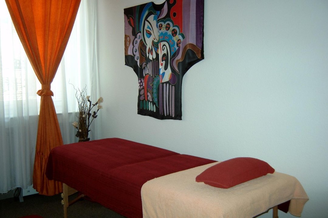 Asiamassage Köln, Altstadt-Nord, Köln