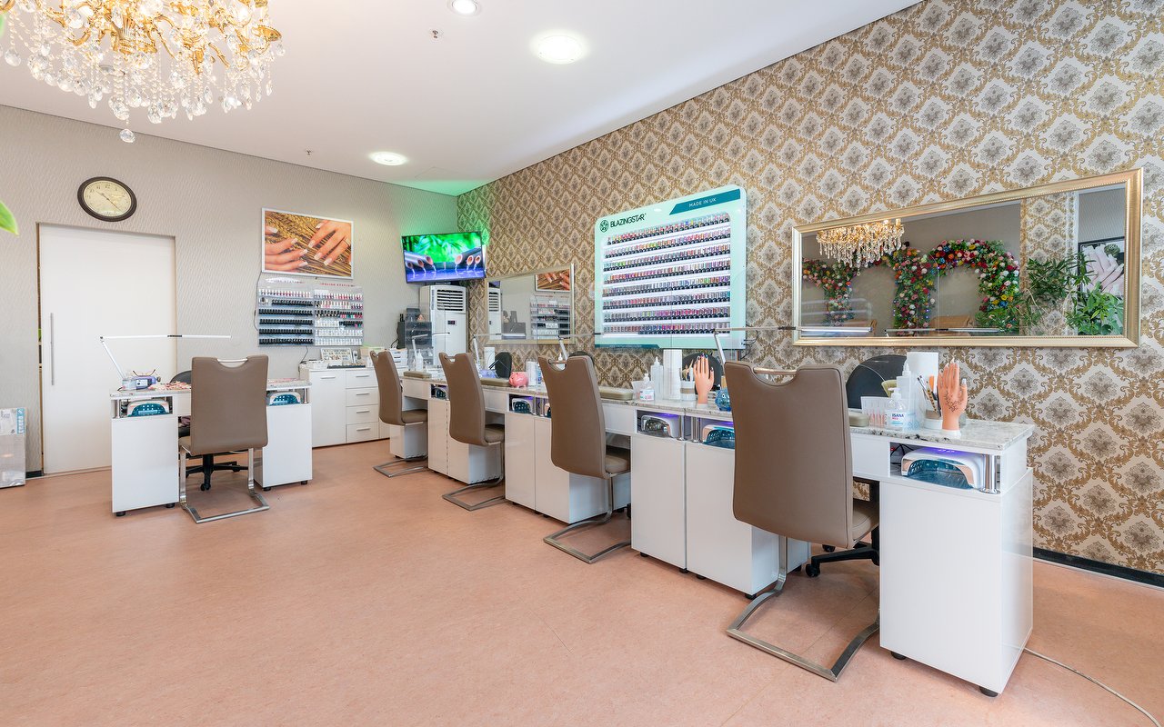 Top 20 Nagelstudios und Nageldesigner in SchleswigHolstein Treatwell