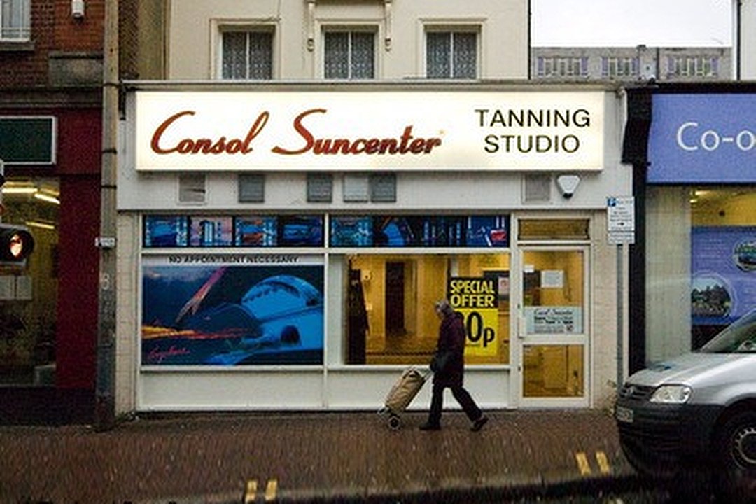 Consol Suncenter Gorse Hill, Swindon, Wiltshire