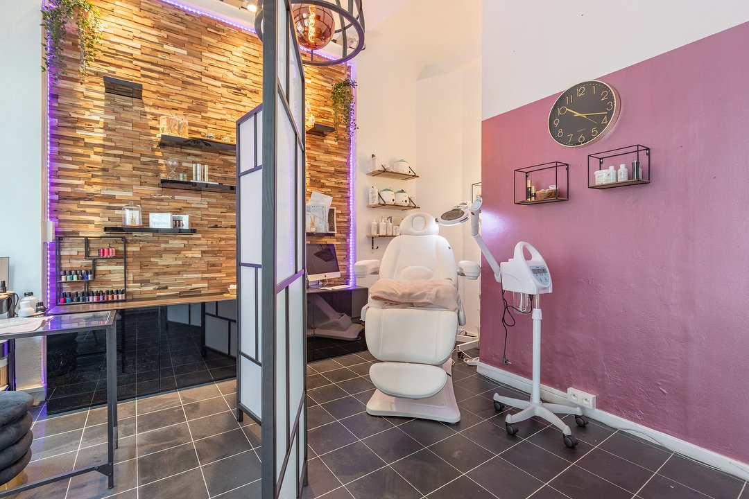 Beauty Care, Belgielei, Antwerp