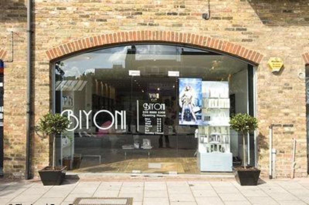 Biyoni, Wanstead, London