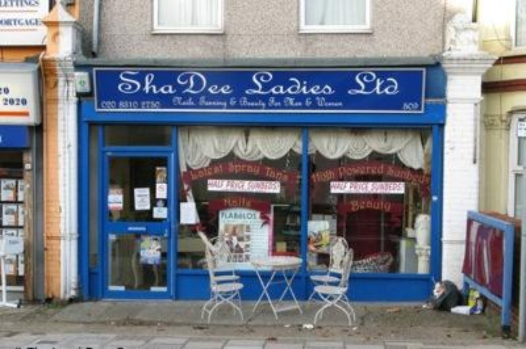 Sha Dee Ladies, Loughton, Essex