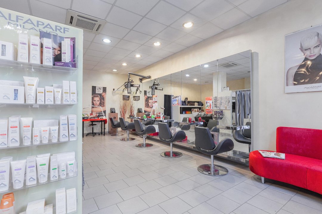 Sfumature Parrucchieri, Niguarda, Milano