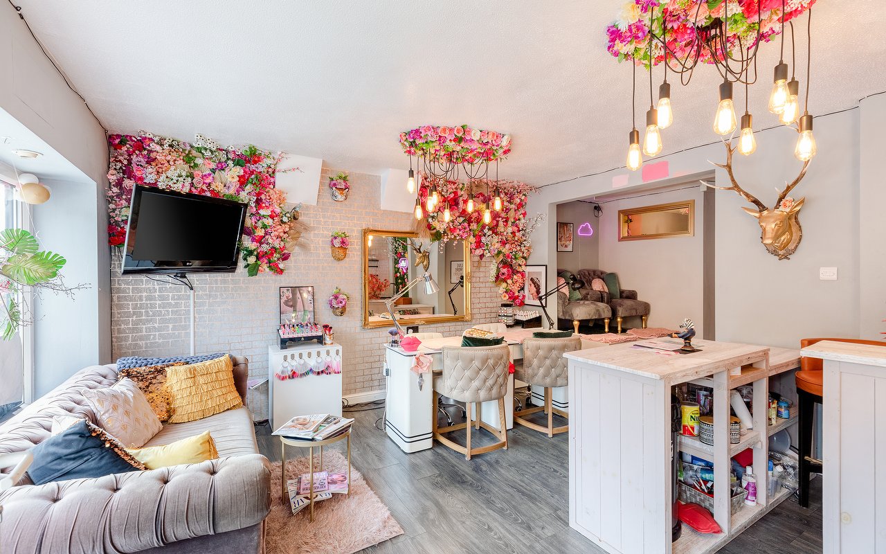 Top 20 Nail treatments at nail salons and nail bars in Leeds Treatwell