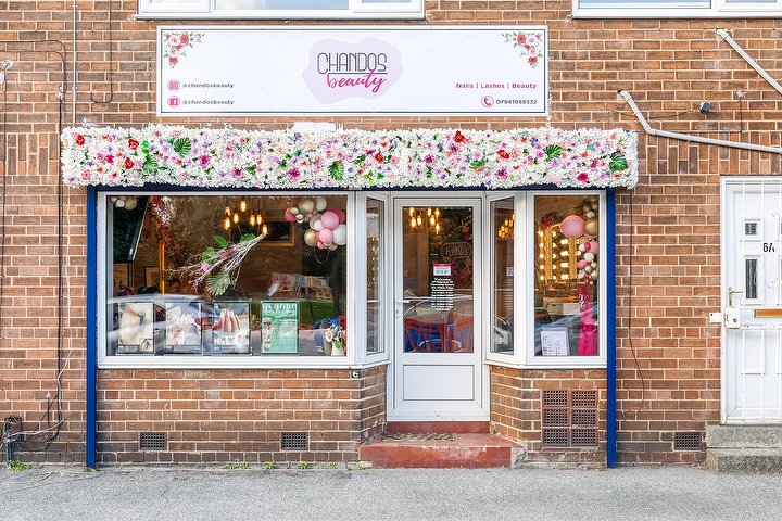 BRIT'POP NAIL BAR - Onglerie 6 Chandos Gardens - Photo de galerie - OneBooking