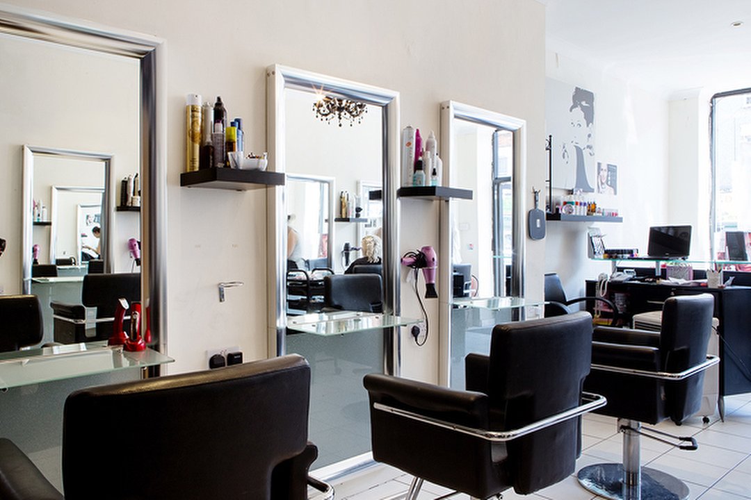 Barnetts Salon, Wood Green, London