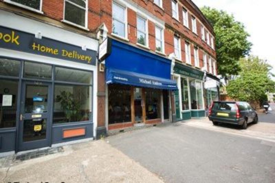 Michael Andrew Hairdressers, London