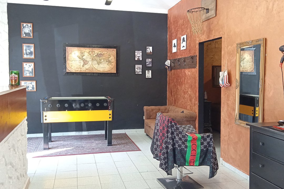 Ste Barber, Sesto San Giovanni, Lombardia