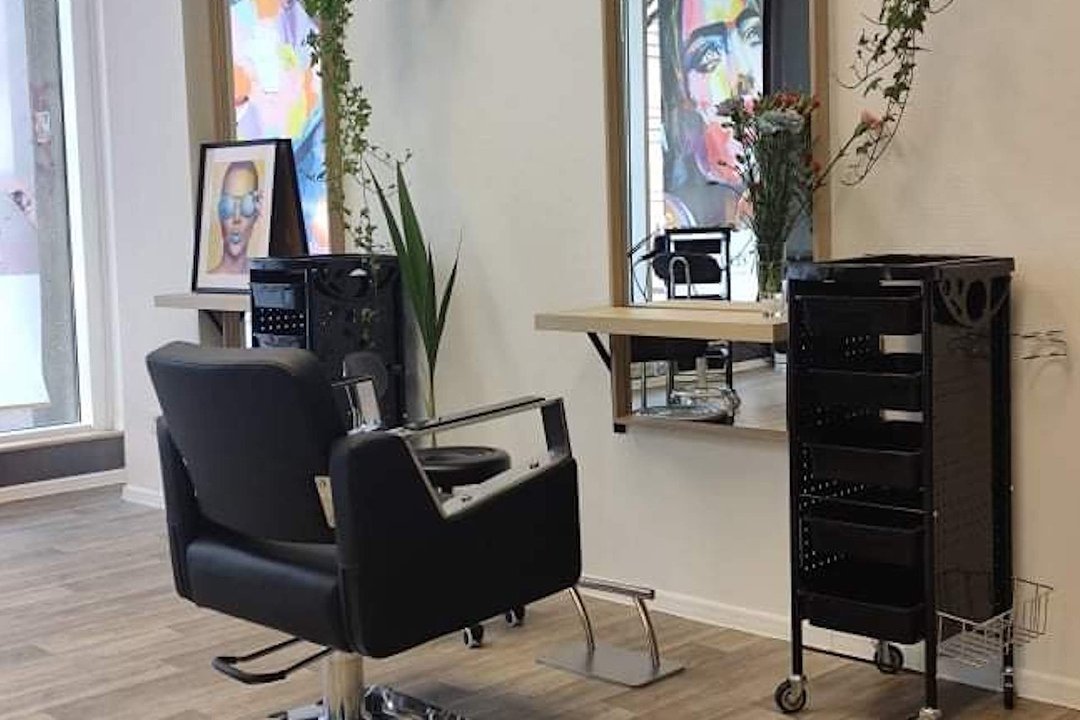 Plaukų karūna, Kaunas