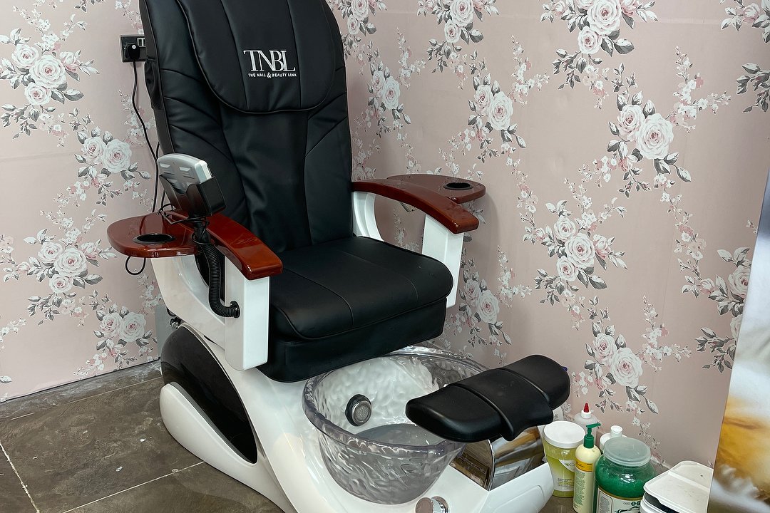 LoveYourNails9x, Birmingham