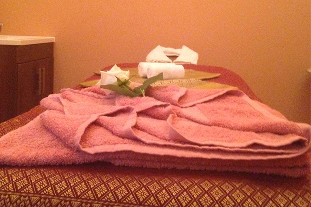 His And Her Wellbeing Massage & Therapy Centre in Brentwood, Essex