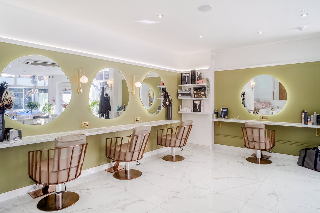 Top 20 places for Hair Extensions in South West London London