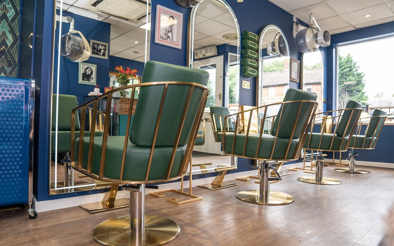 Hairdressers and Hair Salons near Redhill, Surrey Treatwell