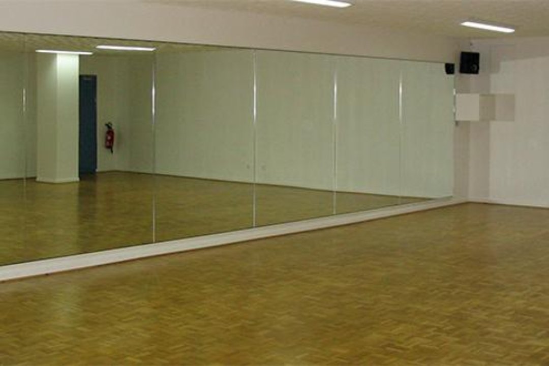 Confiance Détente Bien-être - Hatha Yoga - Paris 14, 14e arrondissement, Paris