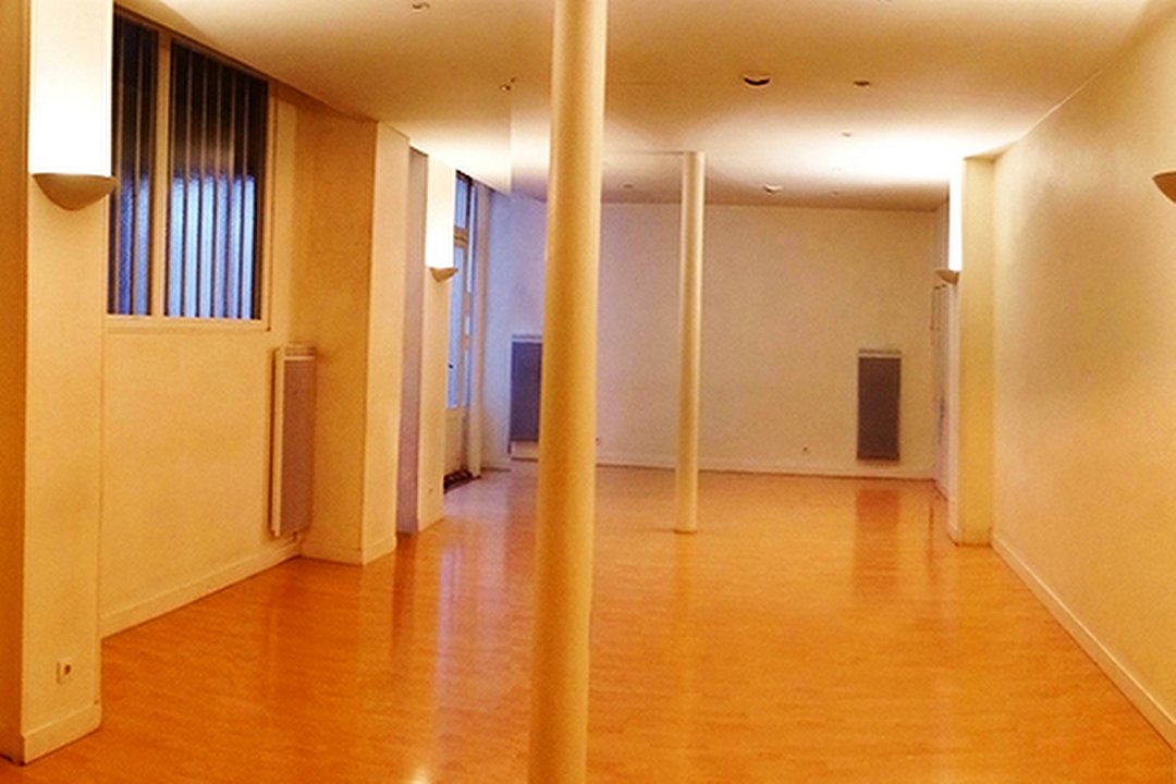 Confiance Détente Bien-être - Hatha Yoga - Paris 9, Rue de Maubeuge, Paris
