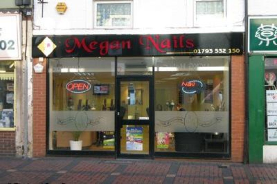 Megan Nails, Swindon, Wiltshire