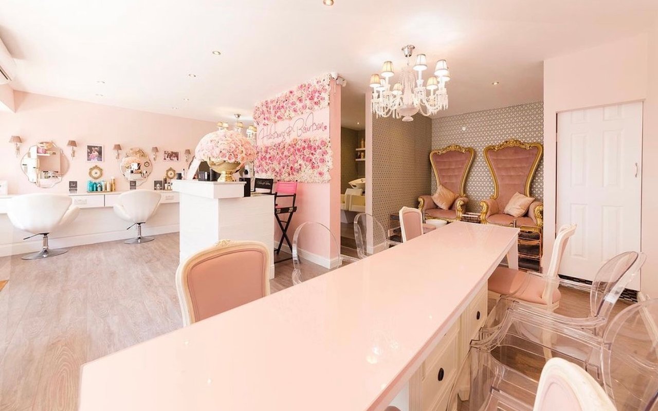 Pink Salon Japanese