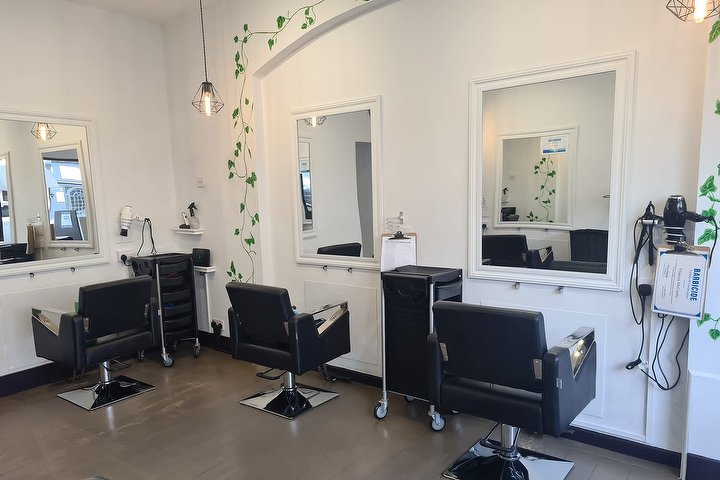 Edge hair deals salon