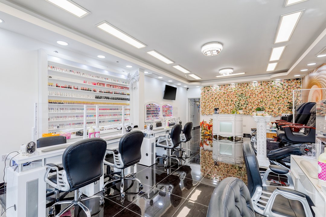 MT Lashes & Brows, Upminster, London