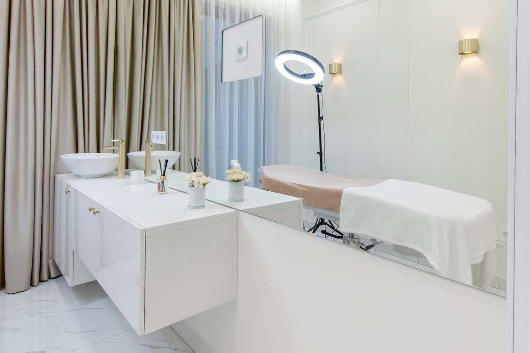 E.M.M.A. Beauty Lab studija, Kudirkos aikšte, Vilnius