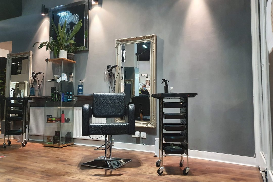 Michael John Hairdressing & Barbering, Oldham Street, Manchester