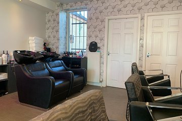 Maciz Lounge in Bathgate