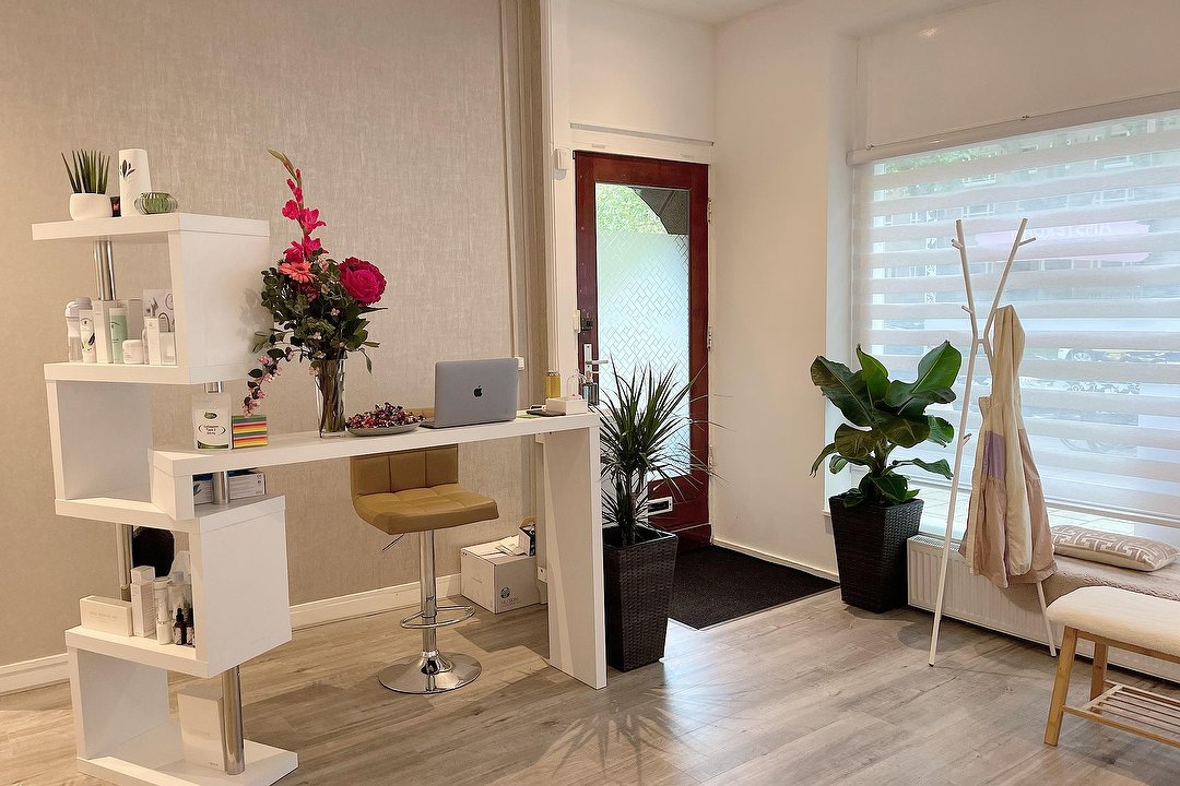 Amsterdam Skin Care Schoonheidssalon in Bos en Lommer, Amsterdam